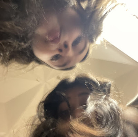 Meet your Posher, Leilani_ - Picture 1 of 1